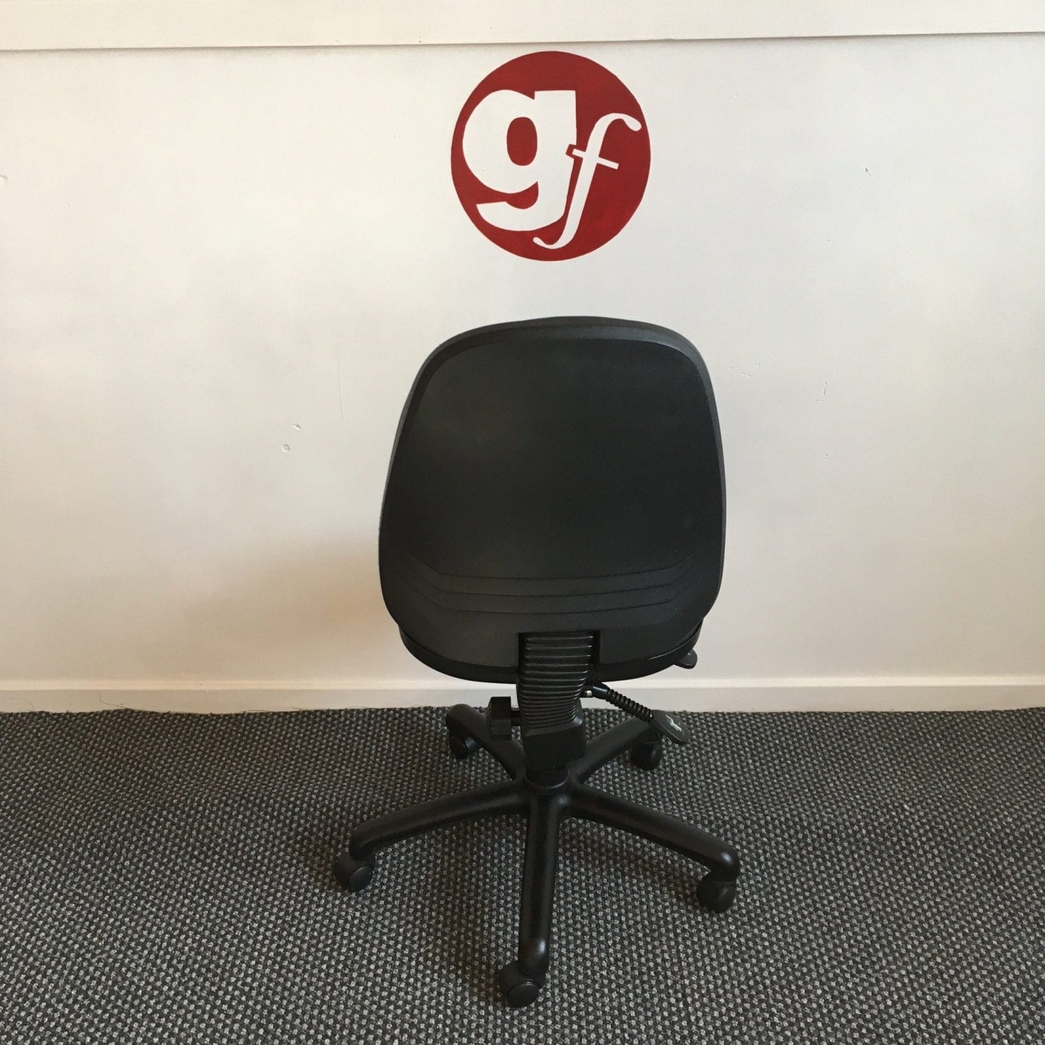 'Refurbished Twin Lever Op Chair In Vinyl - Image 2