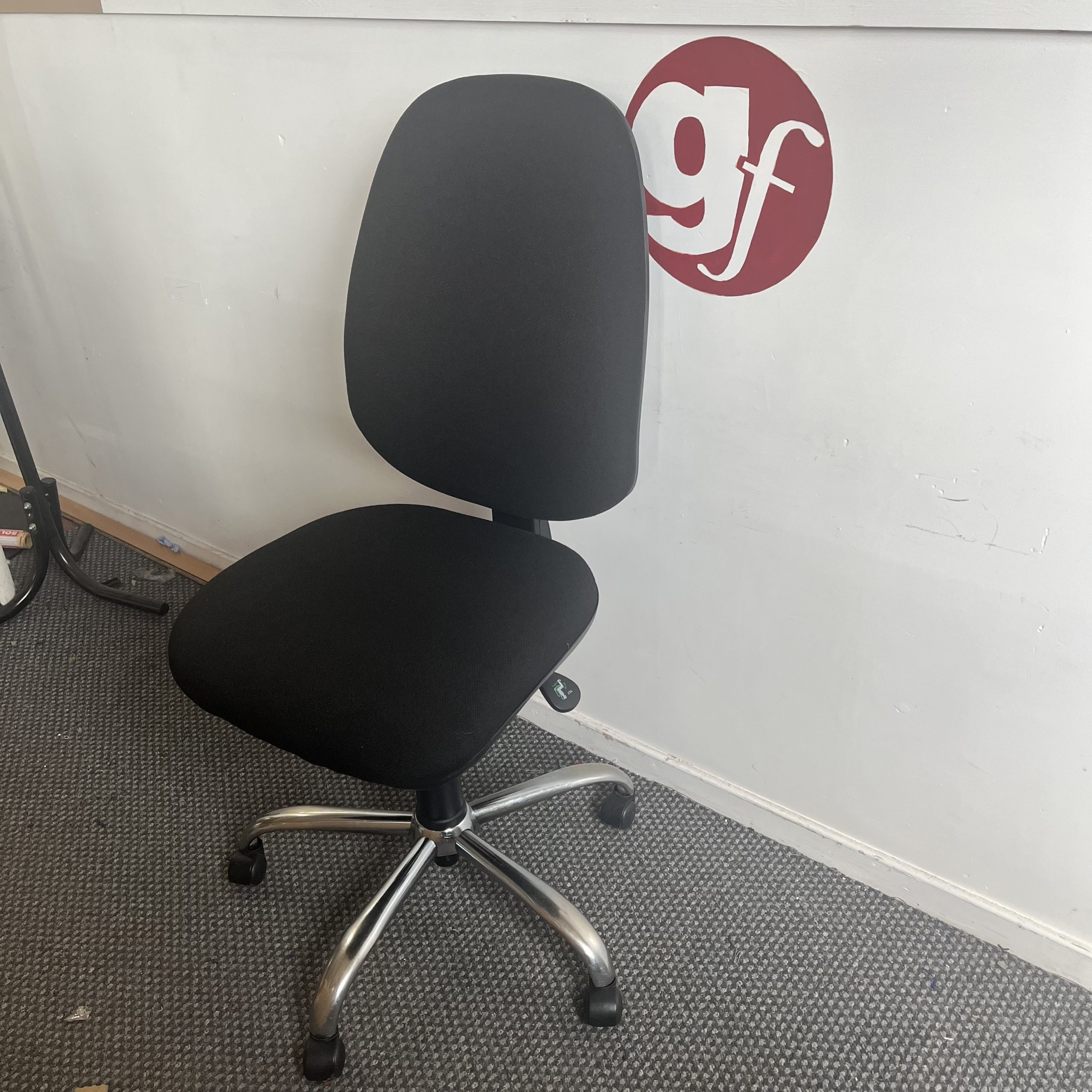 'Refurbished 3-Lever Operator Chair - Image 5