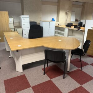 *SVEN Complete Executive Workstation - Oak
